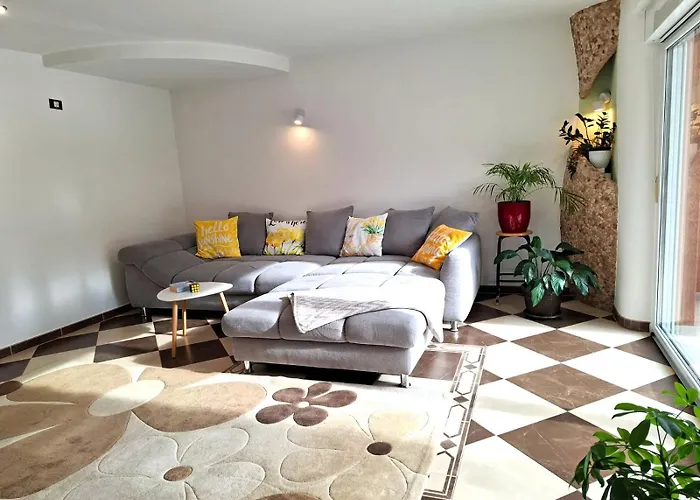 Apartman Paradise For Children, Oros Medulin